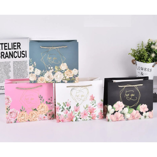 Пакет подарунковий "For you квіти" Горизонтальний Середній (M 26x32x11 см) 15059